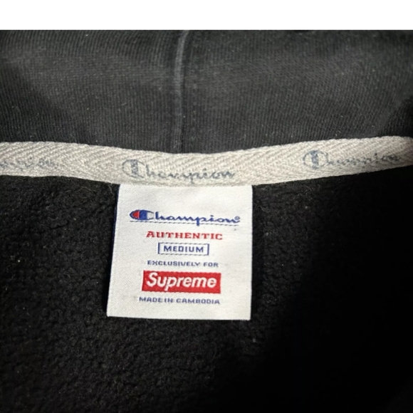 SUPREME x CHAMPION Collab Heavyweight Black Spell out Hoodie SS18 - Picture 10 of 14